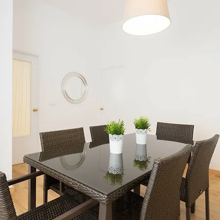 Cathedral アパート マラガ